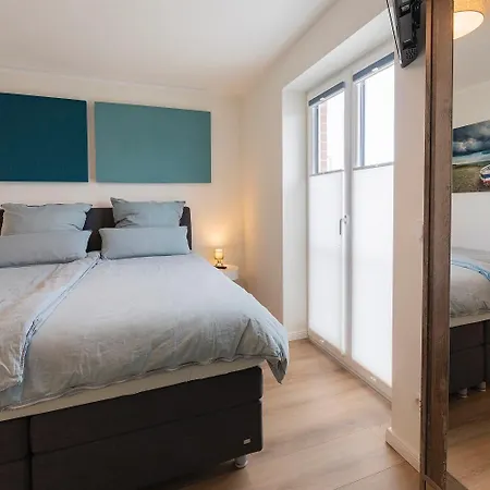 Meeresblick-schoene-aussicht-haus-2-we-22 *