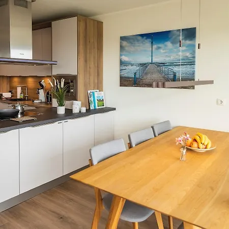 Meeresblick-schoene-aussicht-haus-2-we-22 Daire *